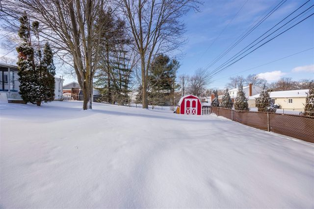 165 Harper Drive, Saline, MI 48176