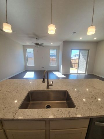 8286 Primrose Way, Dallas, TX 75252