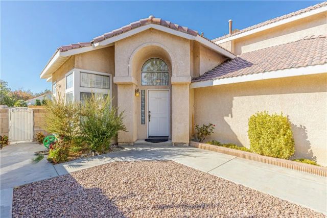 44345 Shad Street, Lancaster, CA 93536