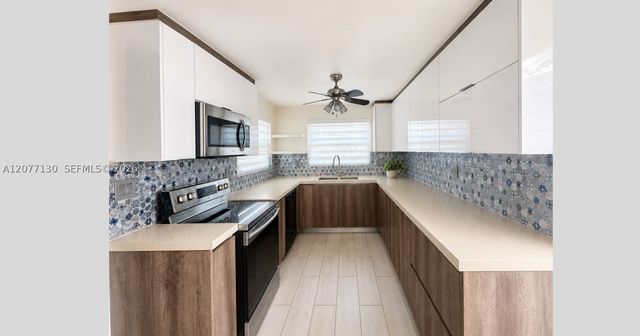 10735 NW 2nd Ct 0, Miami, FL 33168