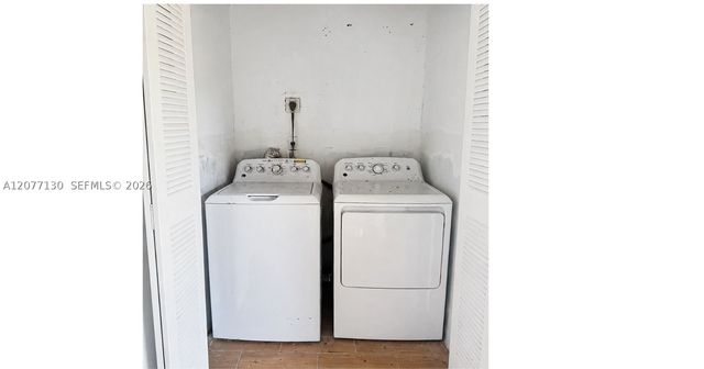 10735 NW 2nd Ct 0, Miami, FL 33168