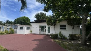 10735 NW 2nd Ct 0, Miami, FL 33168