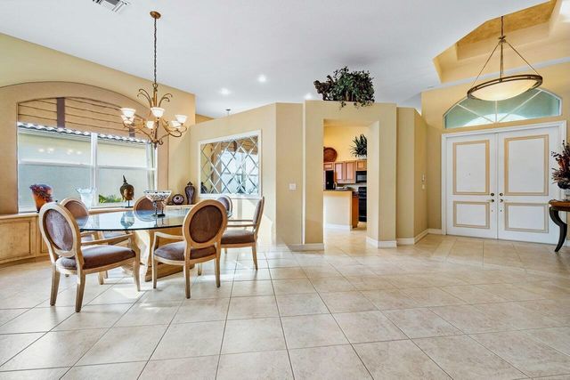 56 Island Drive, Boynton Beach, FL 33436