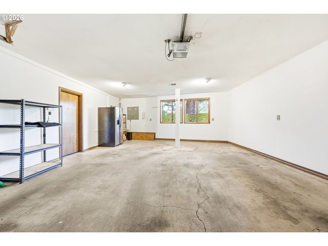 2846 Nw ARIEL Ter, Portland, OR 97210