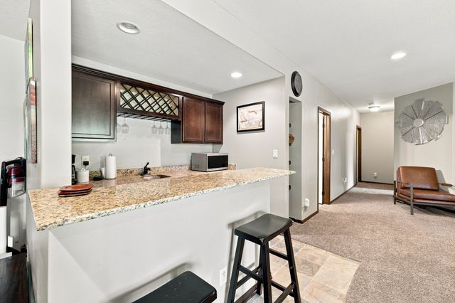 4316 NE Par View Court, Ankeny, IA 50021