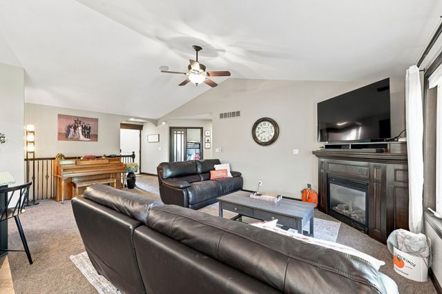 4316 NE Par View Court, Ankeny, IA 50021