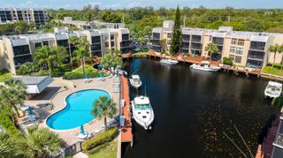 16 Royal Palm Way 205, Boca Raton, FL 33432