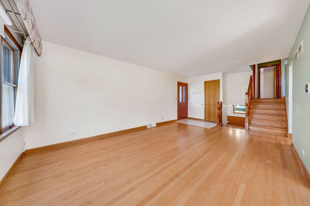 1933 Plainfield Drive, Des Plaines, IL 60018 — photo 5