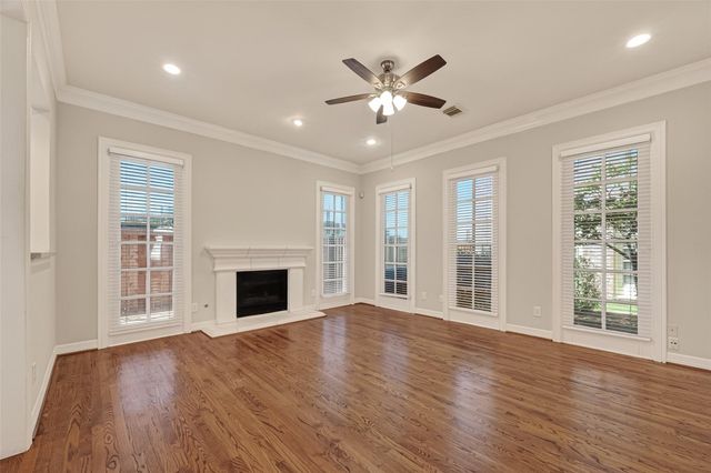 5779 Doliver Drive, Houston, TX 77057