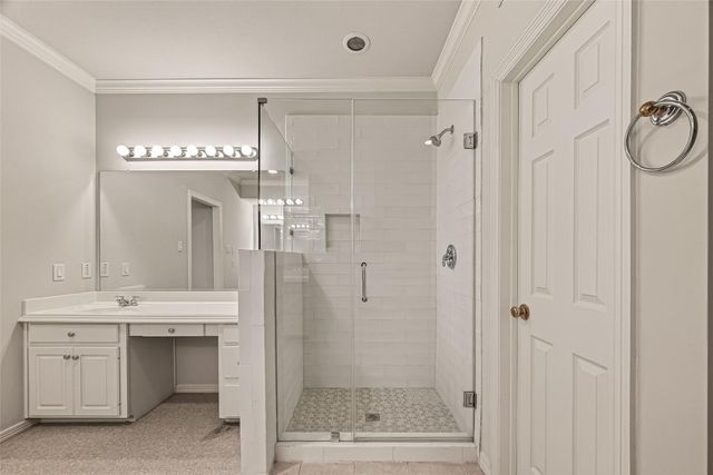 5779 Doliver Drive, Houston, TX 77057