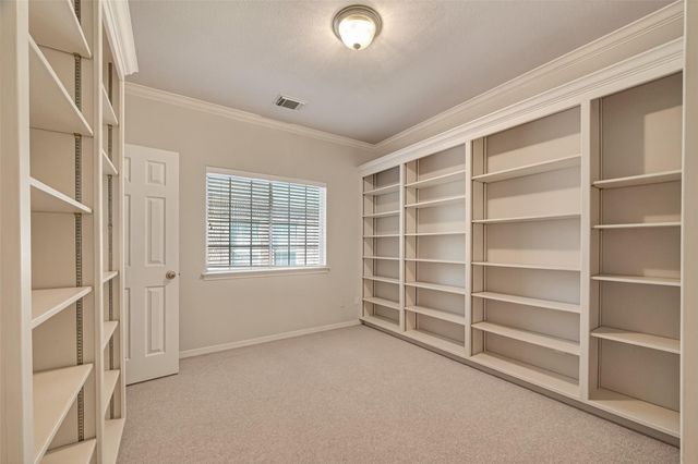 5779 Doliver Drive, Houston, TX 77057