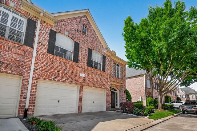 5779 Doliver Drive, Houston, TX 77057