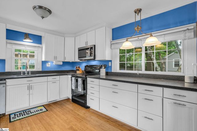11 Druid Street, Greenville, SC 29609