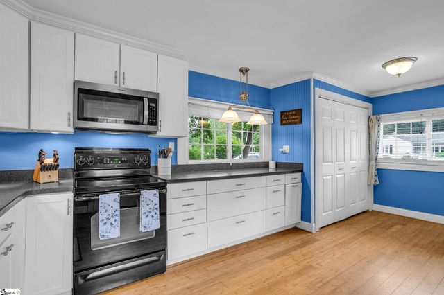 11 Druid Street, Greenville, SC 29609