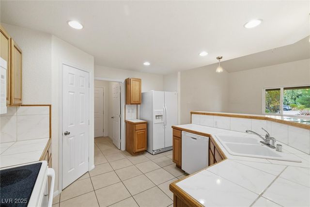 2580 Trudy Avenue, Pahrump, NV 89060