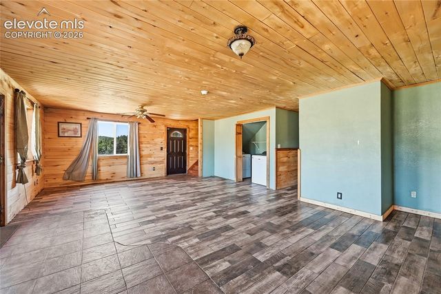 927 Stonehenge Drive, Florissant, CO 80816