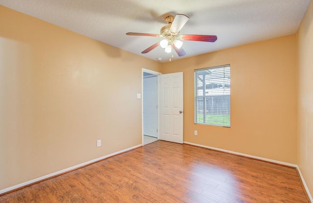 19618 Providence Shore Way, Cypress, TX 77433