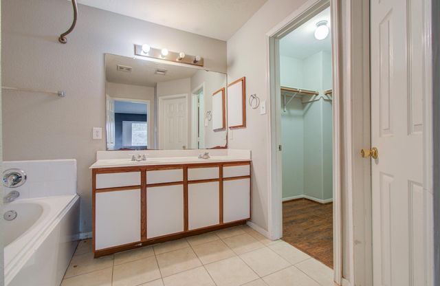 19618 Providence Shore Way, Cypress, TX 77433