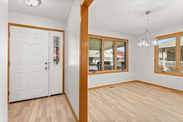 822 Eagle Creek Road, Elwood, IL 60421