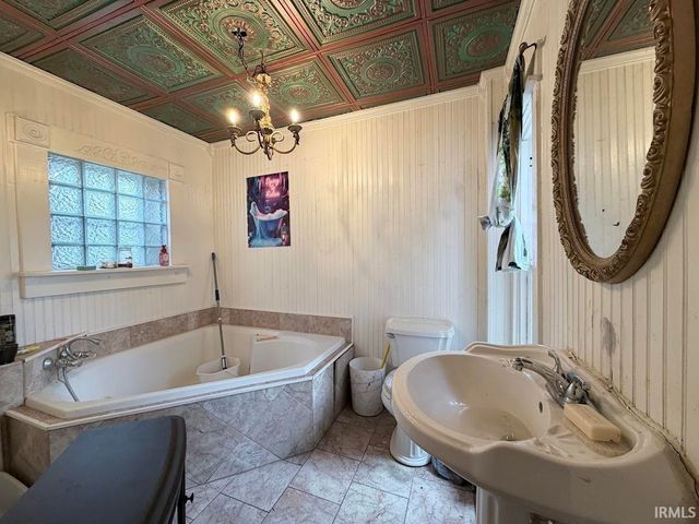 72 S 16th Street, Richmond, IN 47374