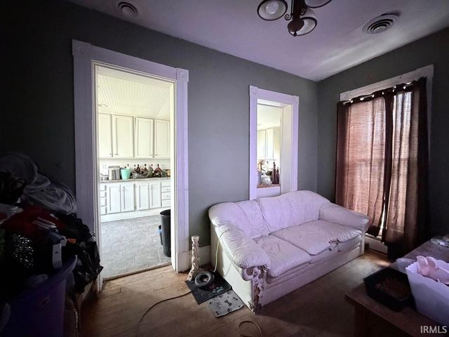 72 S 16th Street, Richmond, IN 47374