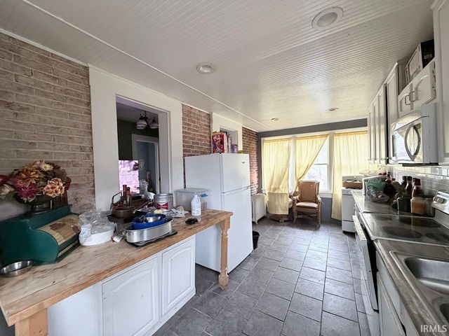 72 S 16th Street, Richmond, IN 47374