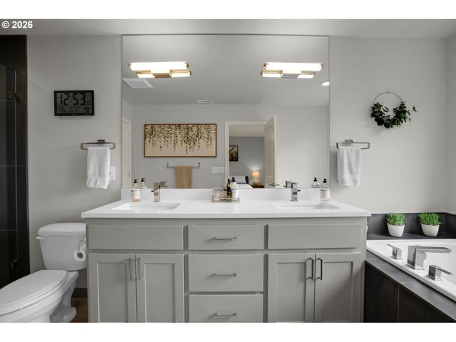 10405 Ne 29TH Ave, Vancouver, WA 98686