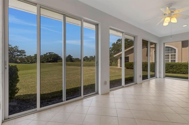 4044 PENSHURST PARK, Sarasota, FL 34235