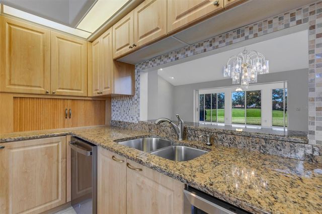 4044 PENSHURST PARK, Sarasota, FL 34235
