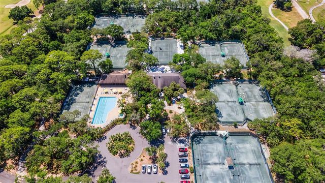 4044 PENSHURST PARK, Sarasota, FL 34235