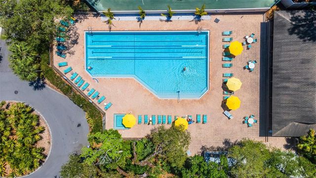 4044 PENSHURST PARK, Sarasota, FL 34235