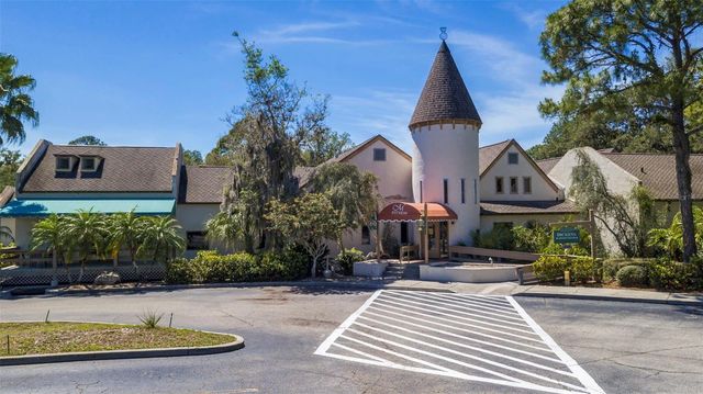 4044 PENSHURST PARK, Sarasota, FL 34235