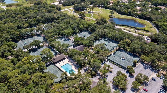 4044 PENSHURST PARK, Sarasota, FL 34235