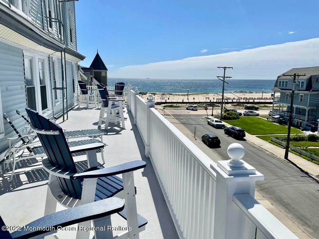 5 Abbott Avenue, Ocean Grove, NJ 07756