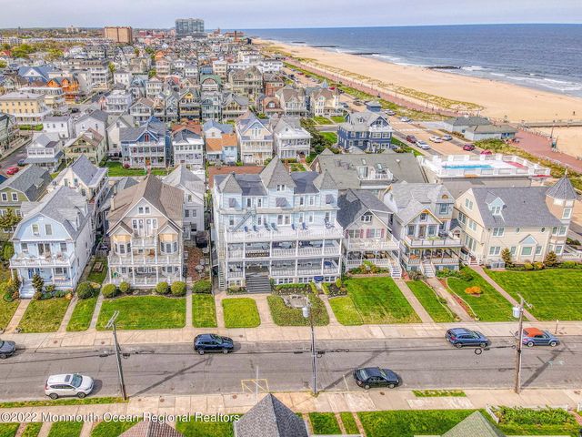 5 Abbott Avenue, Ocean Grove, NJ 07756