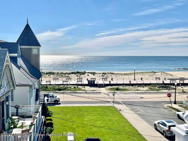 5 Abbott Avenue, Ocean Grove, NJ 07756