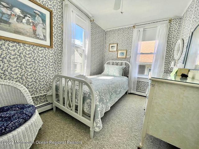 5 Abbott Avenue, Ocean Grove, NJ 07756