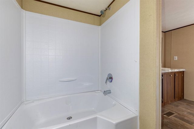 2909 Sycamore Court, Granbury, TX 76048