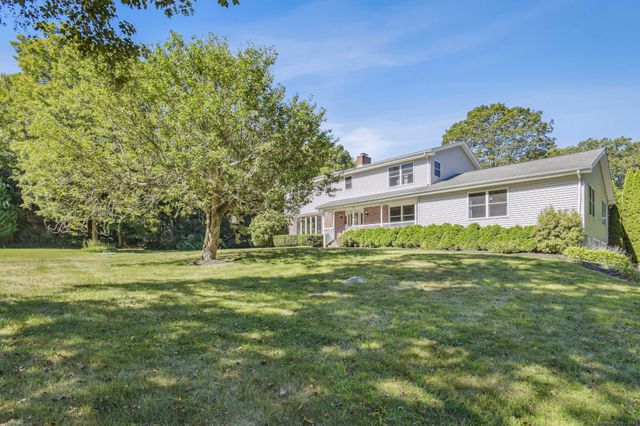 135 Stony Brook Road, Stonington, CT 06378