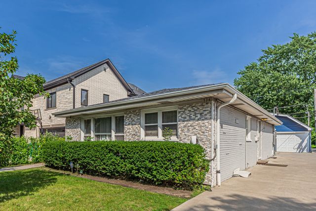 534 Lawler Avenue, Wilmette, IL 60091