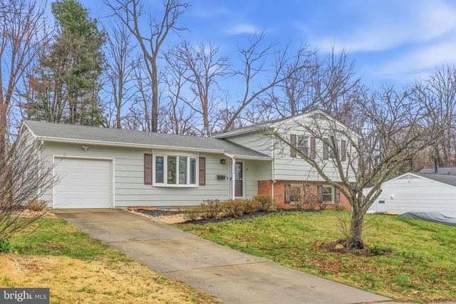 9204 ASHMEADE DR, Fairfax, VA 22032