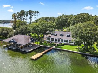 14238 Calvary Road, Willis, TX 77318