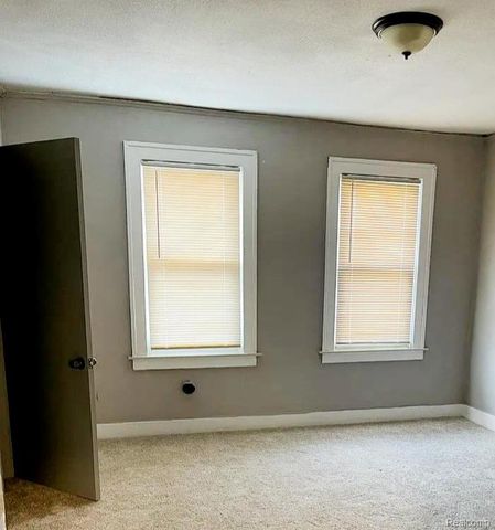 2903 Glendale Street, Detroit, MI 48238