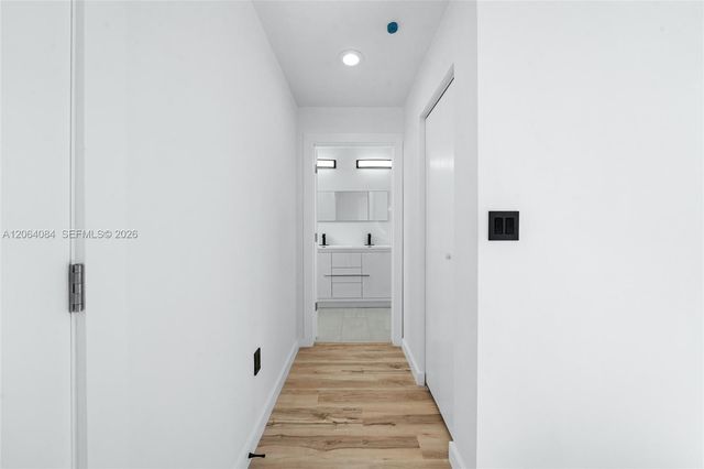 11 NE 51 St B, Miami, FL 33137
