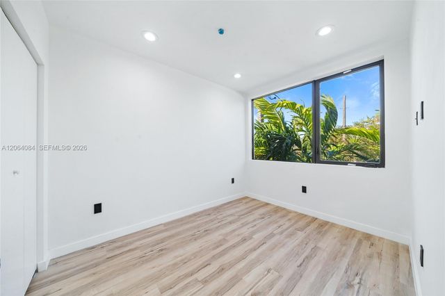 11 NE 51 St B, Miami, FL 33137