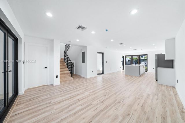 11 NE 51 St B, Miami, FL 33137
