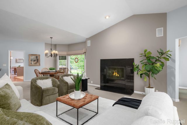 1712 Big Timber Court Ne, City Of Grand Rapids, MI 49505