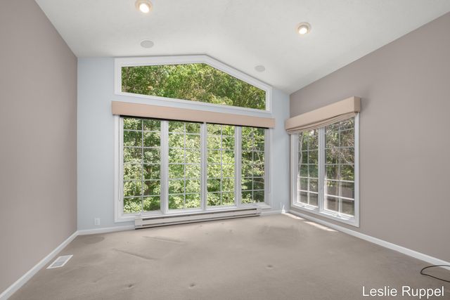 1712 Big Timber Court Ne, City Of Grand Rapids, MI 49505