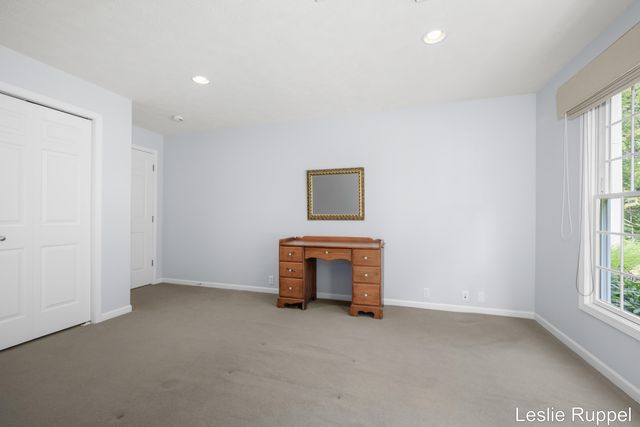 1712 Big Timber Court Ne, City Of Grand Rapids, MI 49505