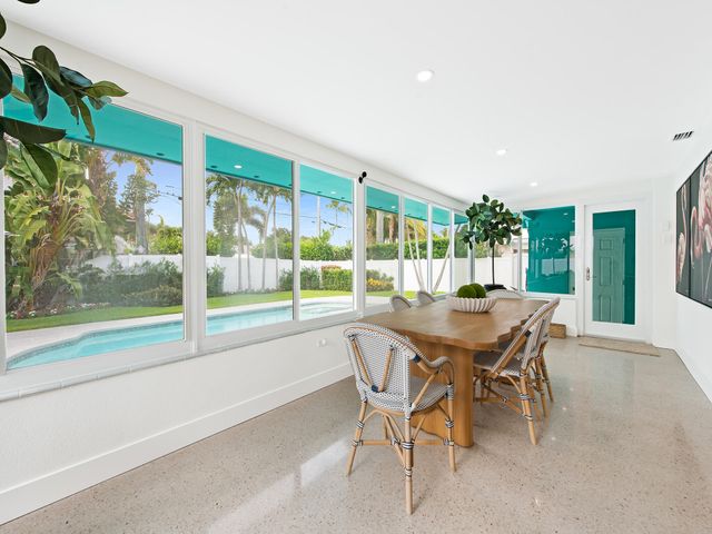 2141 NE 24th Street, Lighthouse Point, FL 33064